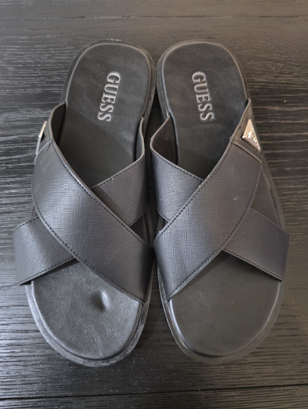 BRAND NEW GUESS WOMEN’s CRISSCROSS UNISEX SLIDE SANDALS